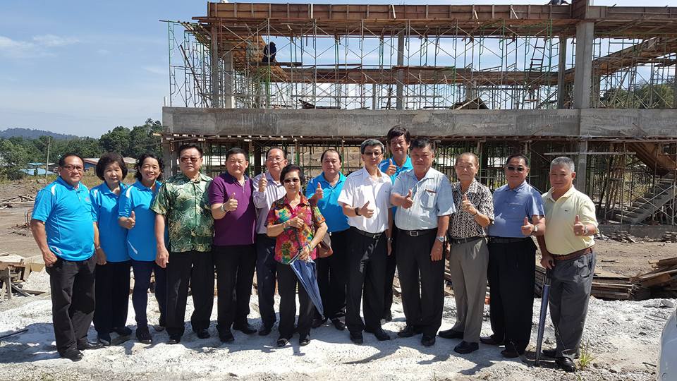 参观民都鲁林氏宗亲会将要完成的新会所