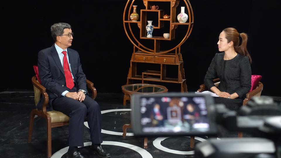 总会长于2日下午在北京中央电视台CCTV录制节目。