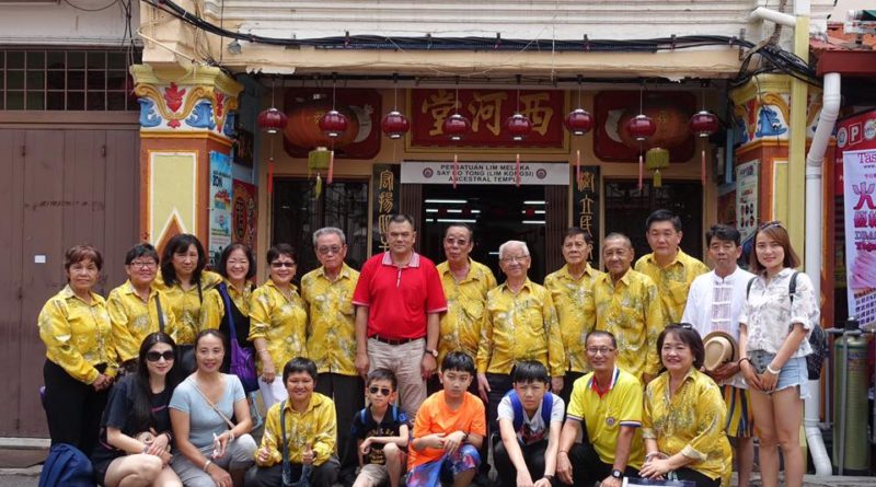 中國全国政協委员林曉昌宗长一行人到马六甲西河林氏宗祠拜访以及交流。马六甲西河林氏宗祠主席拿督林朝盛宗长，家松宗长，马六甲西河林氏宗祠理事，妇女组，青年团热情接待。